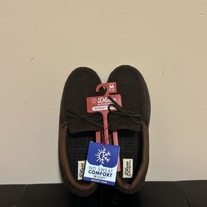Men’s Slippers size 9-10